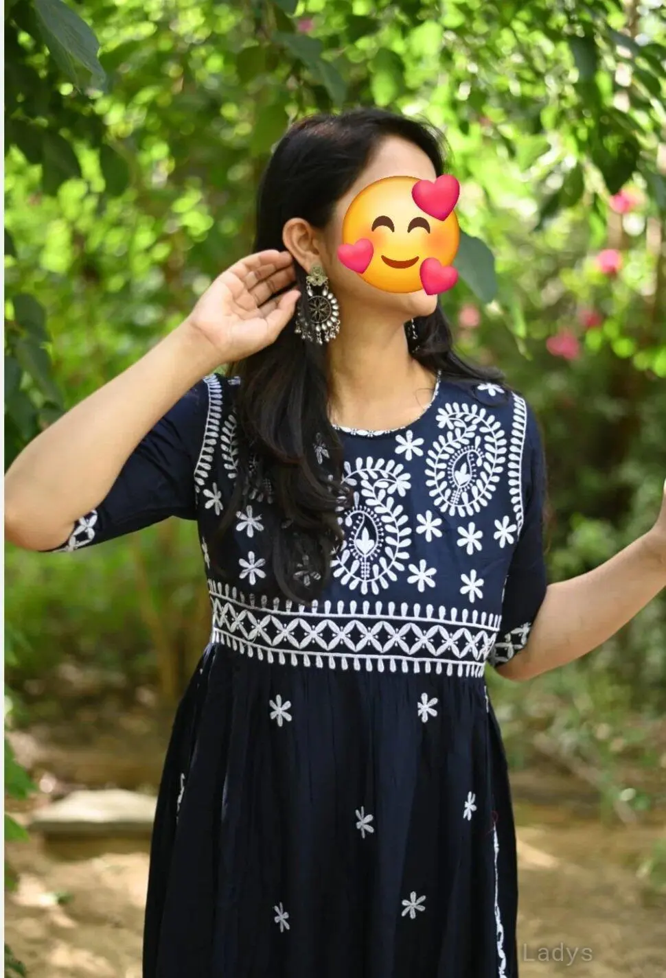 Divya, 22 years beautiful nude Thiruvananthapuram escorts girl, height 154 sm, Weight  kg