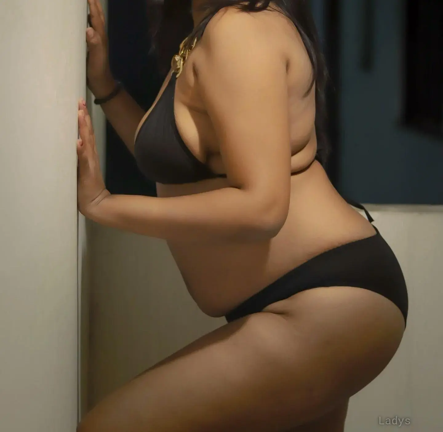 Lechu, 26 years beautiful nude Thiruvananthapuram escorts girl, height 157 sm, Weight kg
