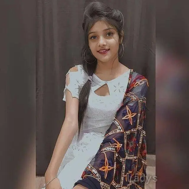Manisha, years beautiful nude Thiruvananthapuram escorts girl, height sm, Weight kg
