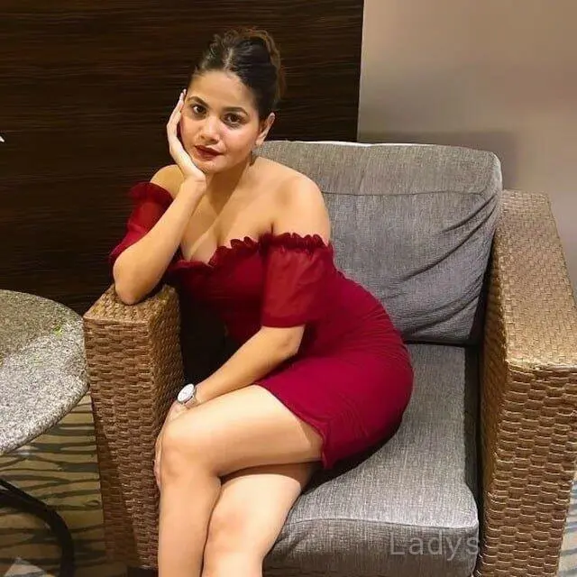 Muskhan, 25 years beautiful nude Thiruvananthapuram escorts girl, height 168 sm, Weight  kg