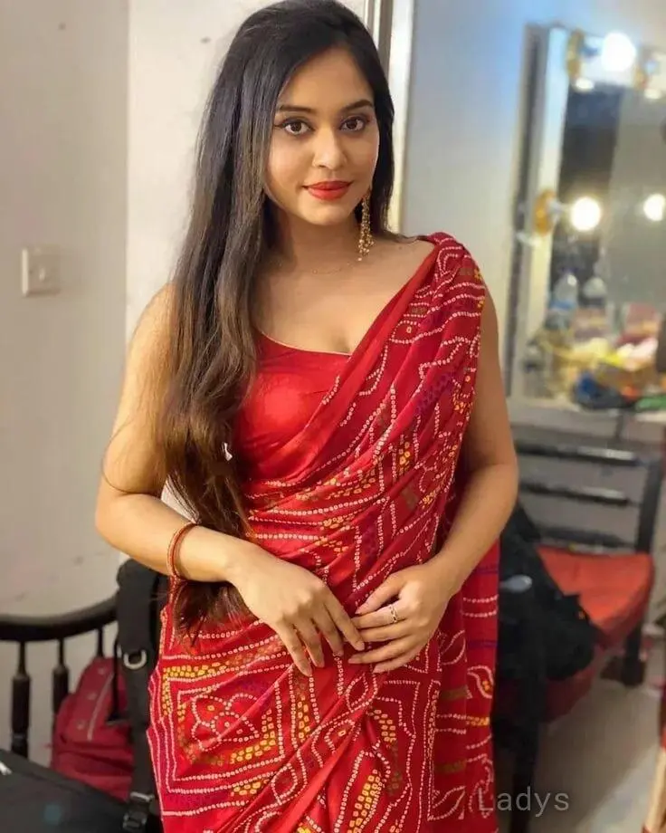 Sunita, 22 years beautiful nude Thiruvananthapuram escorts girl, height 160 sm, Weight  kg