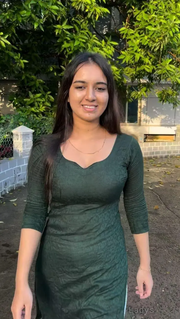 Manisha, years beautiful nude Thrissur escorts girl, height sm, Weight kg