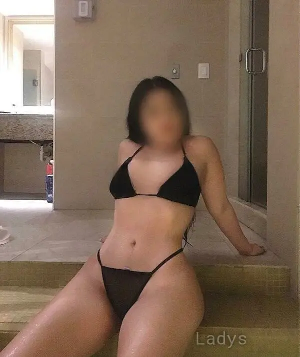 Hermosa, 22 years beautiful nude Tijuana escorts girl, height 158 sm, Weight 54 kg