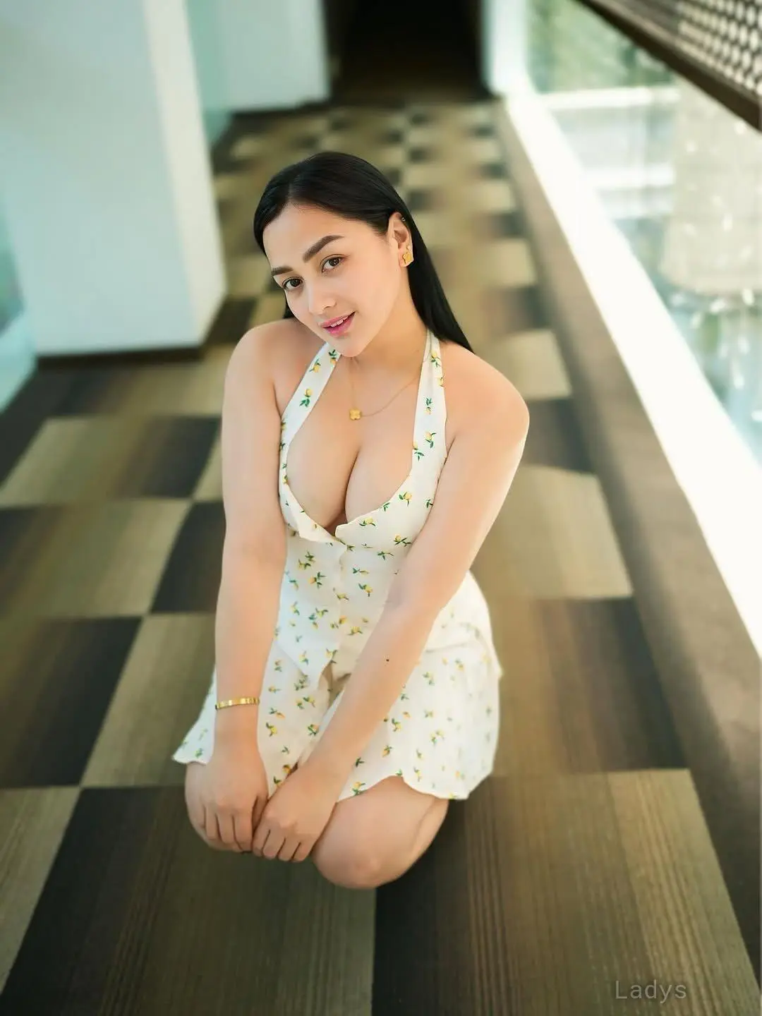 Hana, 22 years old Tirana escort girl with big tits, height 170 sm, Weight  kg