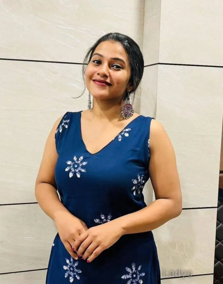 Annu Independent Call Girl Cash,  years beautiful nude Tiruchirapalli escorts girl, height  sm, Weight  kg