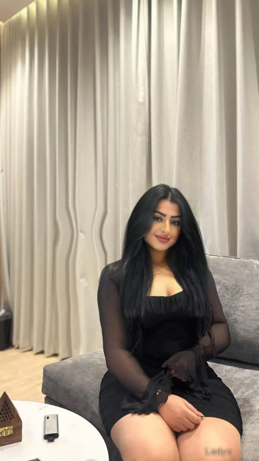 Carla, years beautiful nude Tiruchirapalli escorts girl, height sm, Weight kg