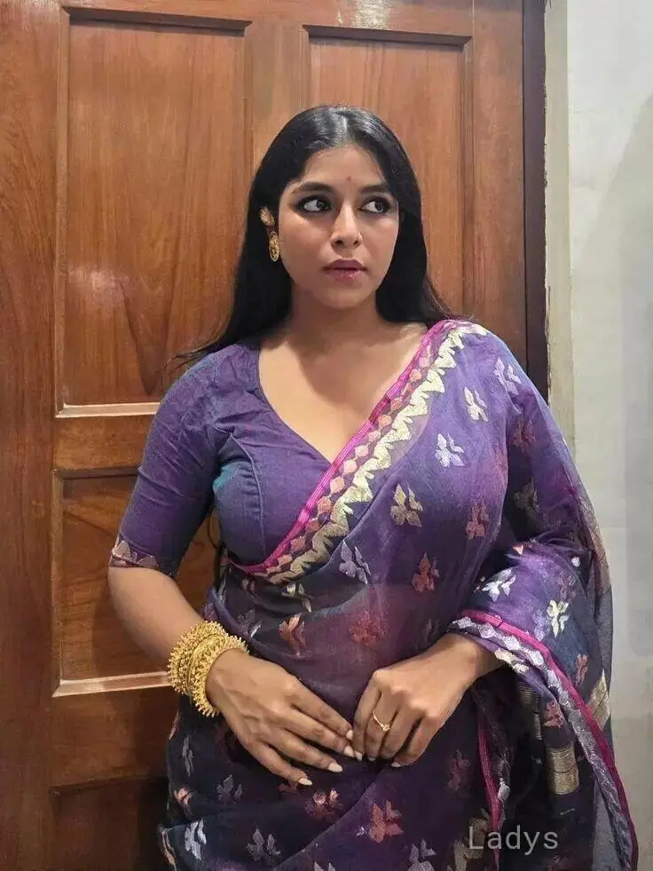 Chinta,  years beautiful nude Tirupati escorts girl, height  sm, Weight  kg