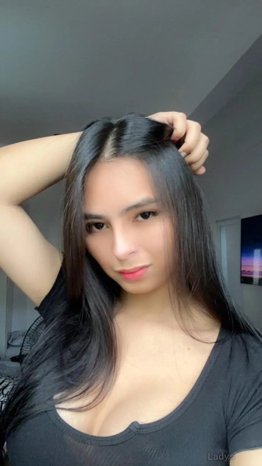 Samantha, 25 years old Táizhōng escort girl with big tits, height 167 sm, Weight  kg