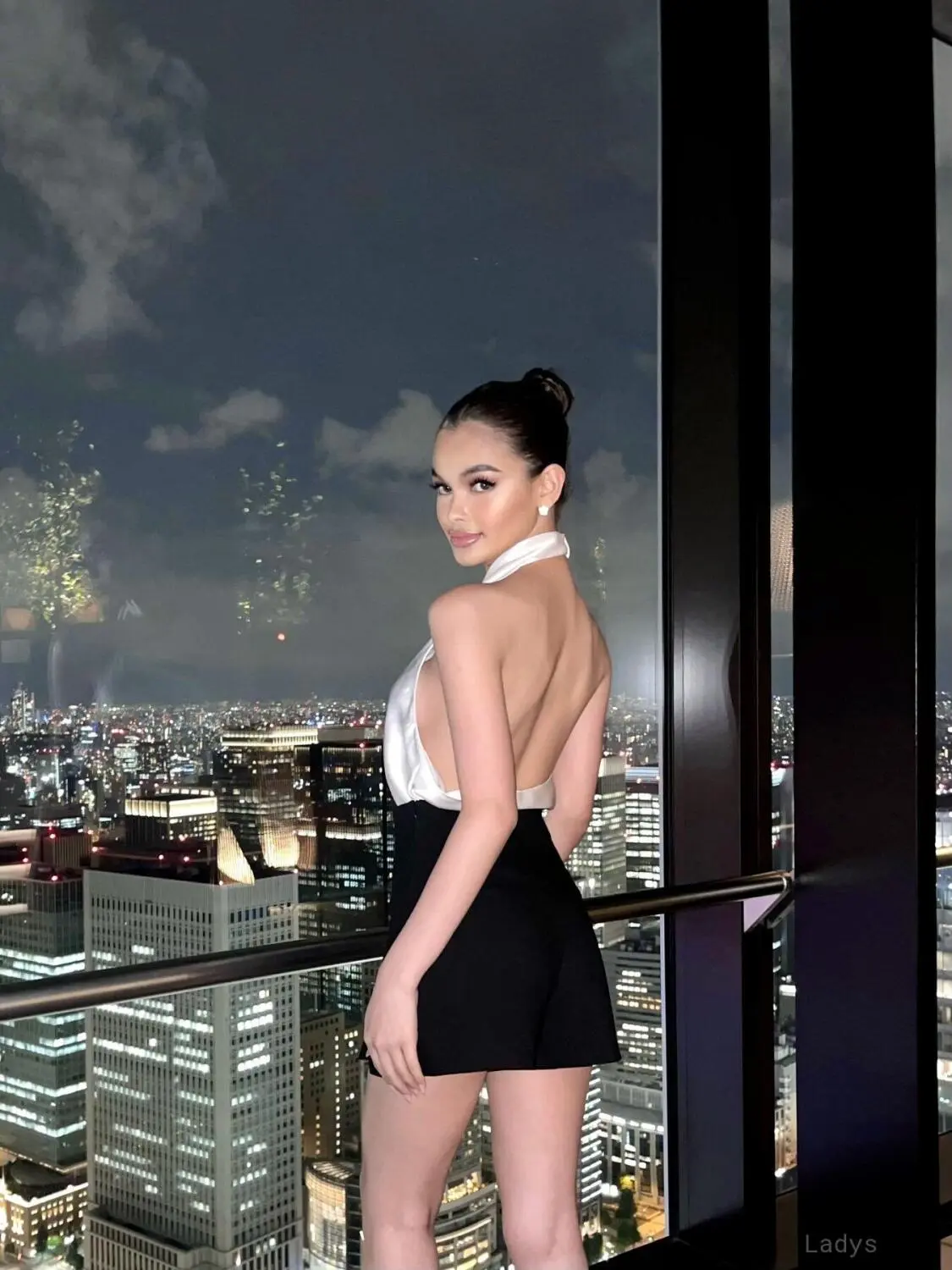 Kylie, 22 years asian escorts girl, height 165 sm, Weight kg, Tokyo eacort