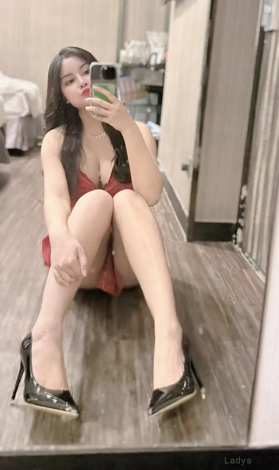 Winnie, 25 years asian escorts girl, height 155 sm, Weight  kg, Tokyo eacort