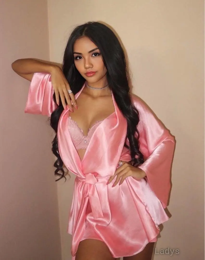 Anita, 25 years old Tokyo escort girl with big tits, height 166 sm, Weight kg
