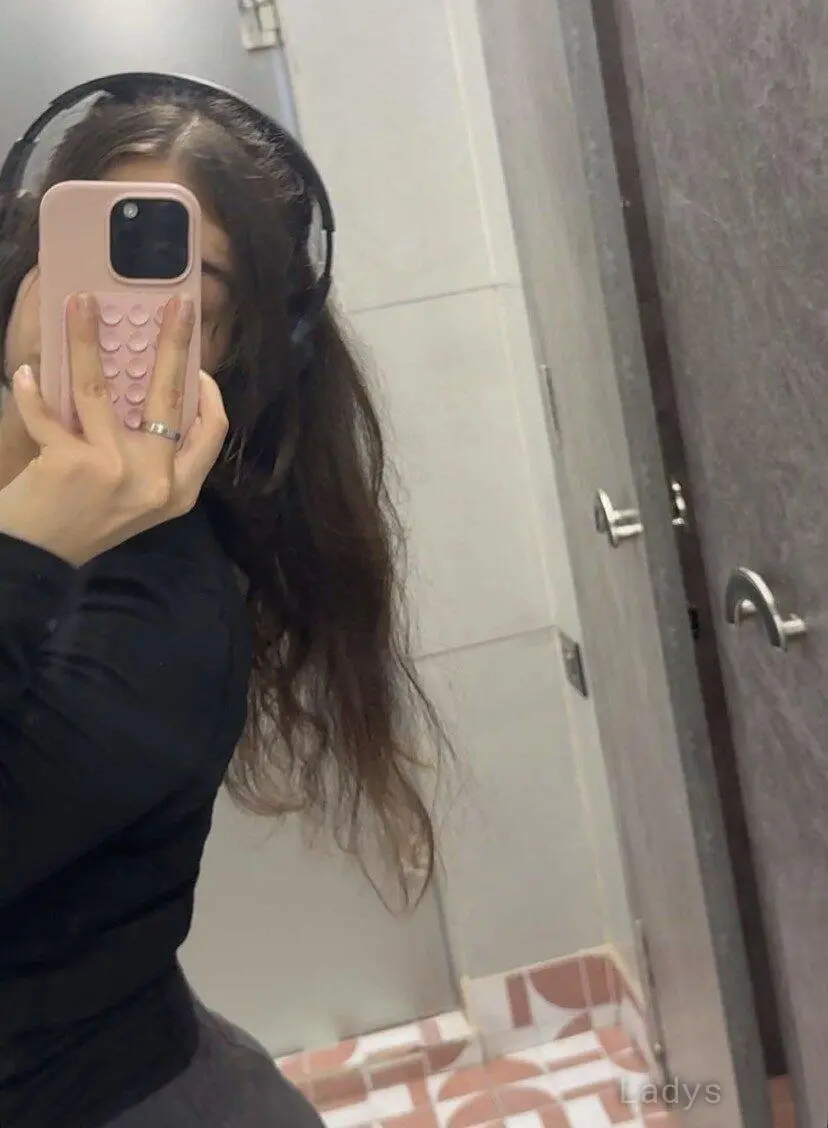 Pricillia, 24 years old Tokyo escort girl with big tits, height sm, Weight kg