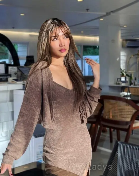 Ceilo, 27 years beautiful nude Tokyo escorts girl, height 168 sm, Weight 51 kg