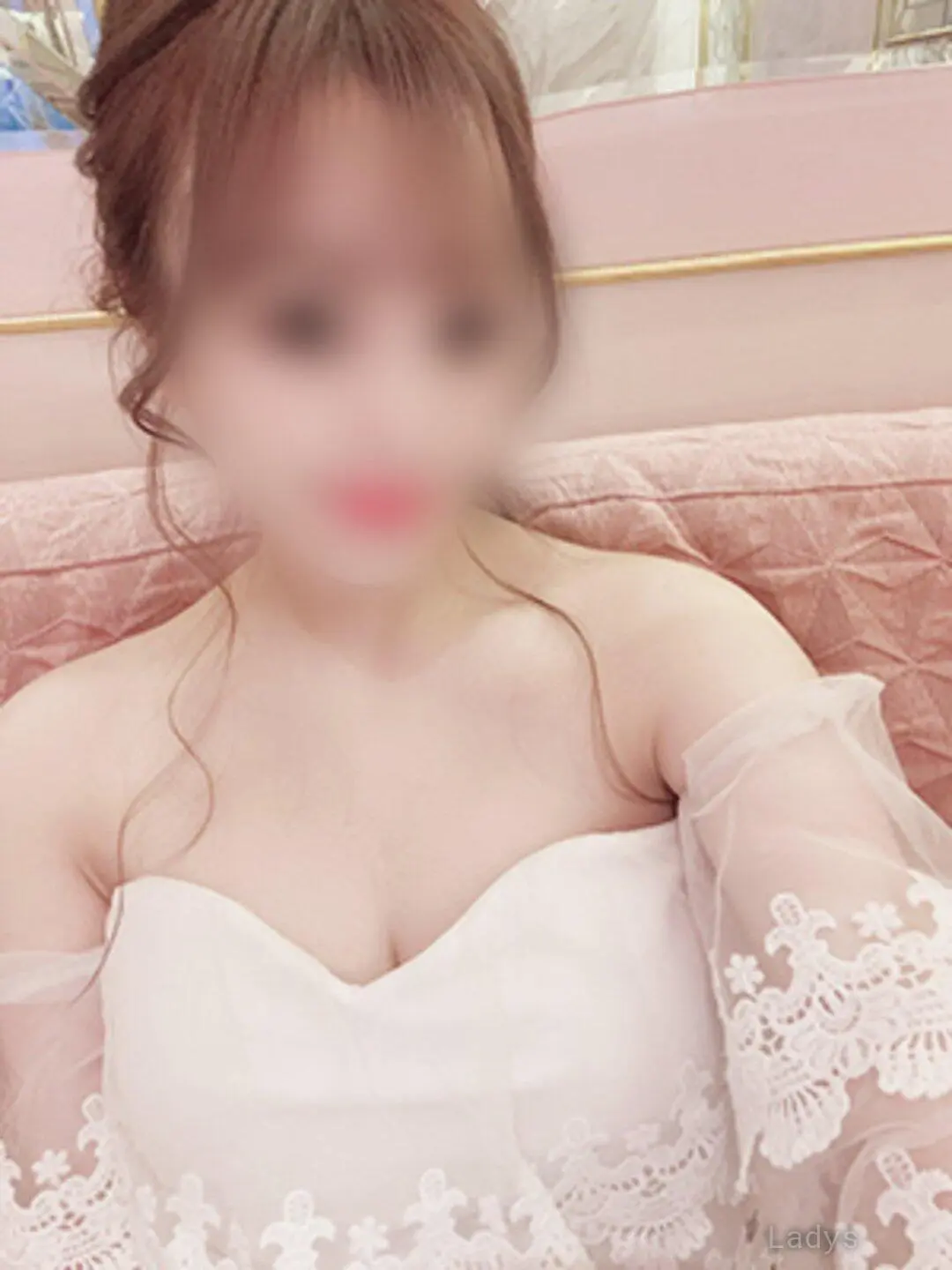 Yuuri, 23 years beautiful nude Tokyo escorts girl, height 160 sm, Weight  kg