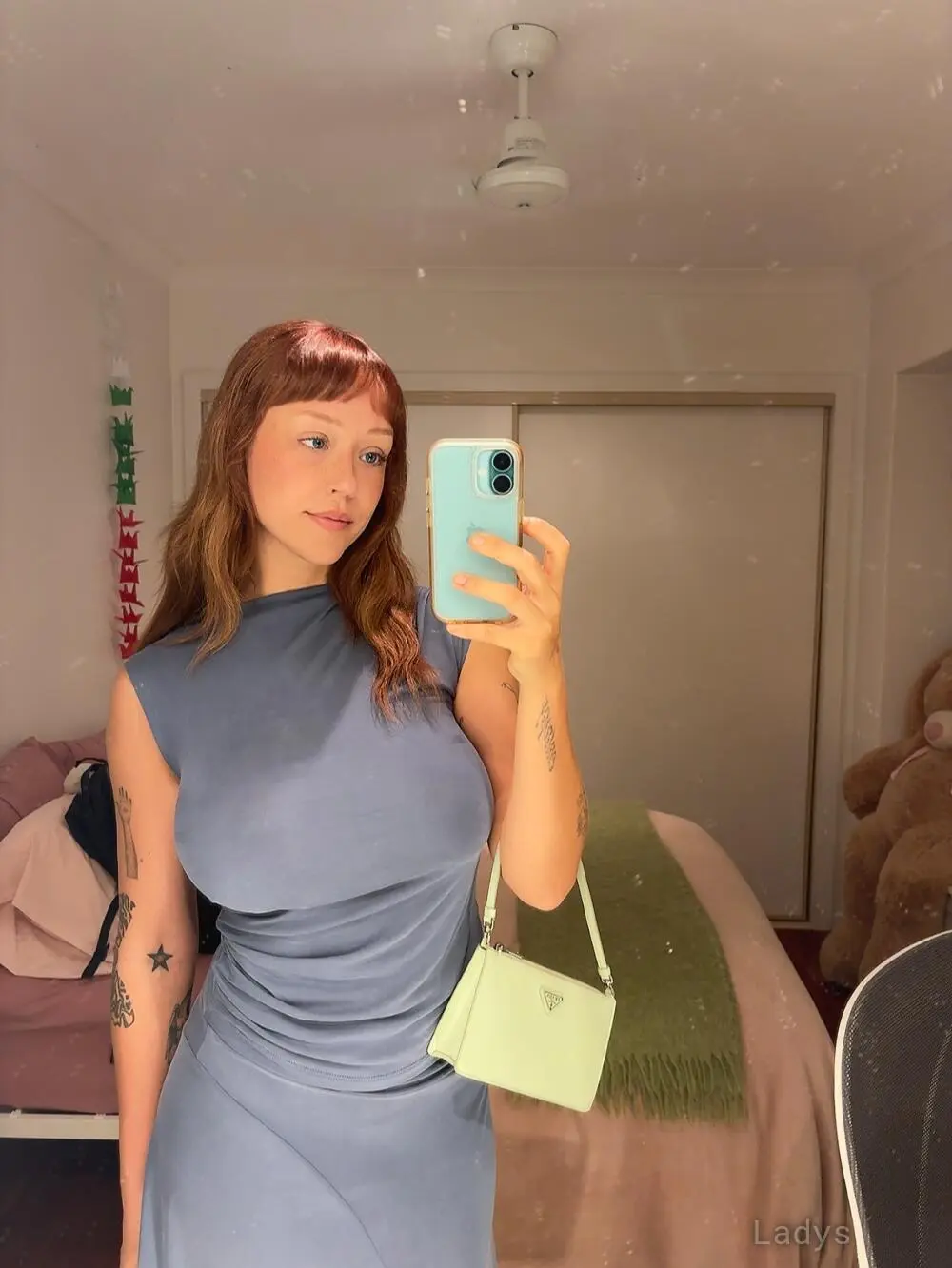 Clara, 24 years beautiful nude Toronto escorts girl, height 163 sm, Weight 38 kg