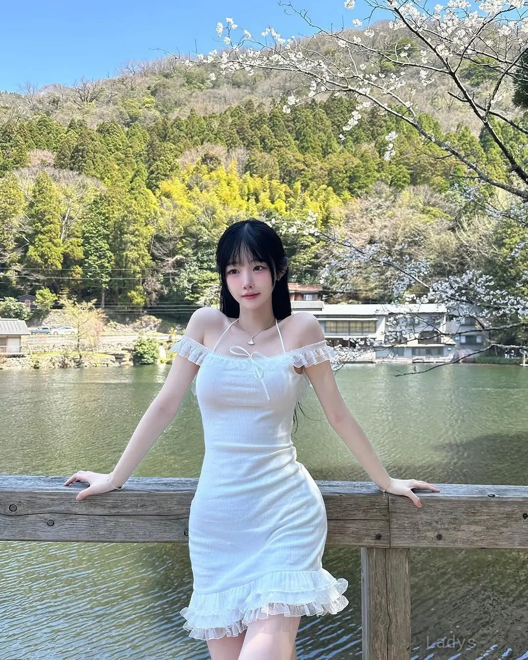 Cutie Stella, 26 years beautiful nude Toronto escorts girl, height 162 sm, Weight 52 kg