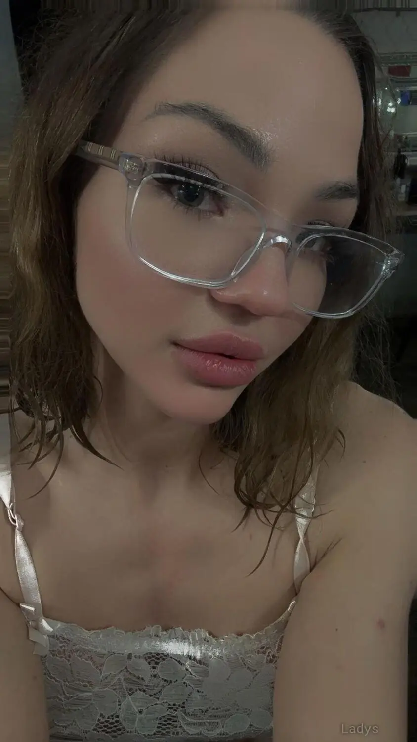 Frenchi Dior, 22 years beautiful nude Toronto escorts girl, height 164 sm, Weight 51 kg