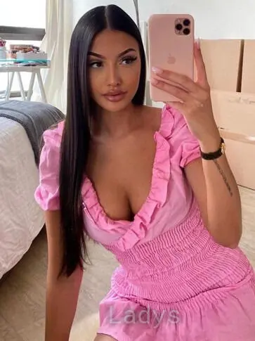 Julia, 25 years beautiful nude Toulouse escorts girl, height 173 sm, Weight 52 kg