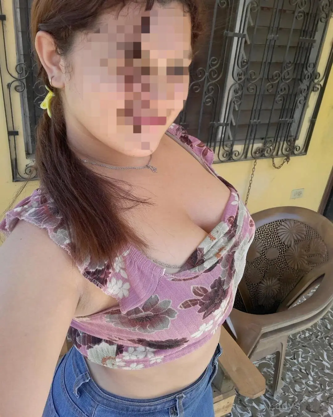Anjali, 23 years old Udaipur escort girl with big tits, height 156 sm, Weight  kg