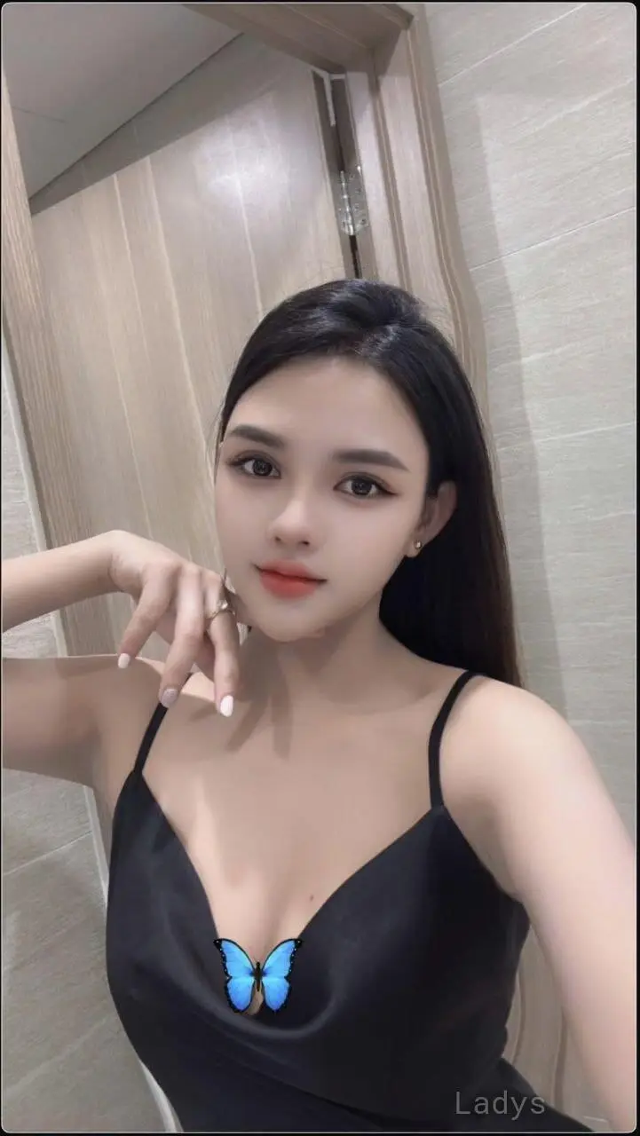Saylee, 19 years old Udaipur escort girl with big tits, height 154 sm, Weight  kg