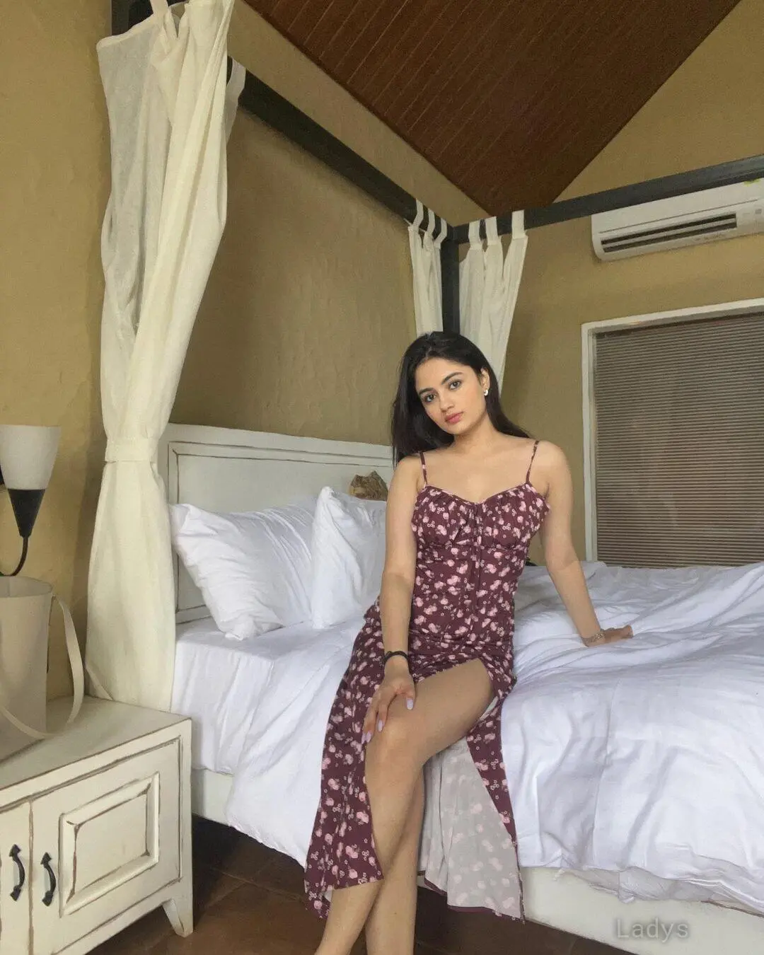 Aachal, 21 years beautiful nude Udaipur escorts girl, height 157 sm, Weight  kg