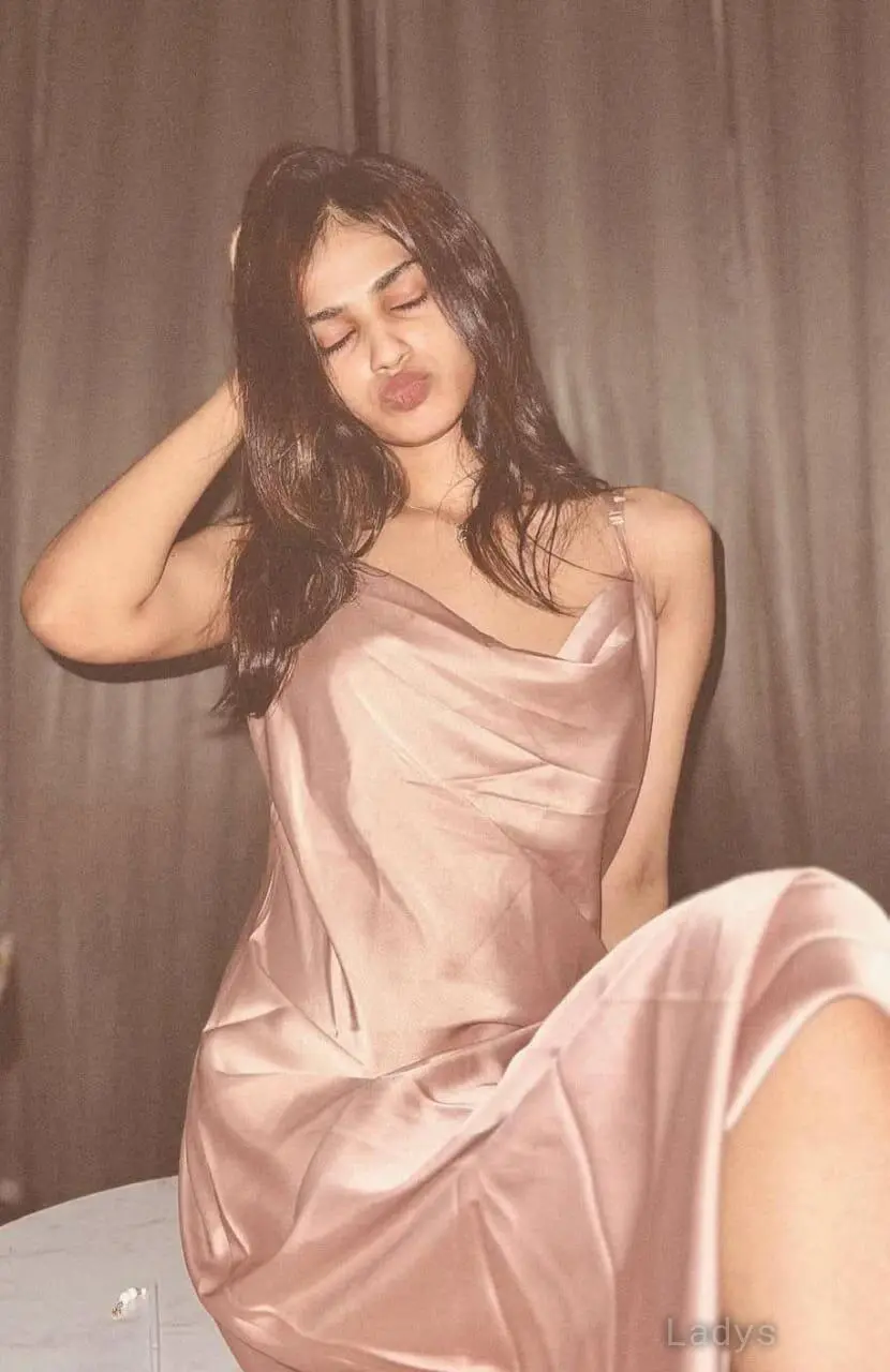 Pihu Gupta,  years beautiful nude Udaipur escorts girl, height  sm, Weight  kg