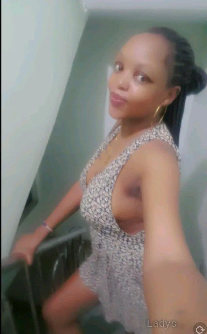 Tayana, 24 years beautiful nude Udaipur escorts girl, height 155 sm, Weight  kg