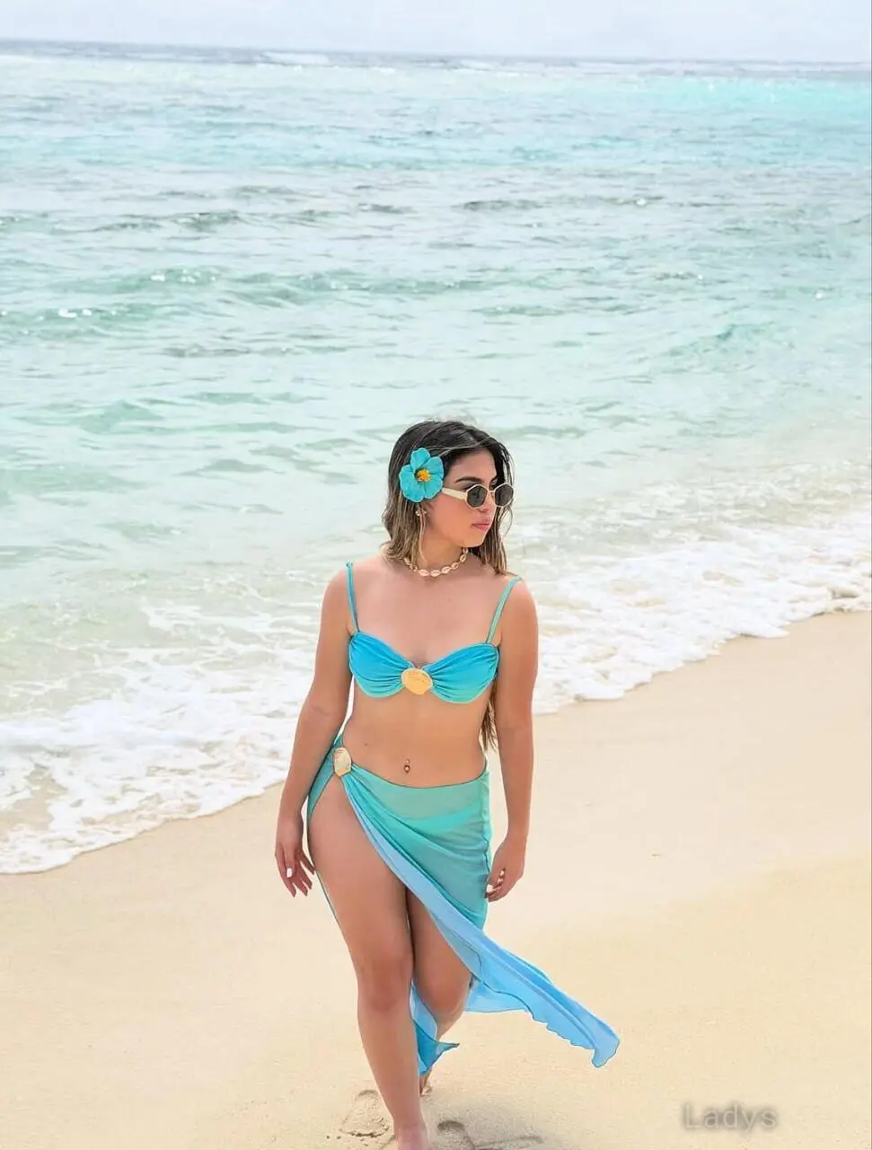 Anushka, 23 years beautiful nude Vadodara escorts girl, height 156 sm, Weight kg