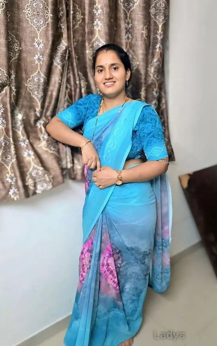 Nidhi,  years beautiful nude Vadodara escorts girl, height  sm, Weight  kg