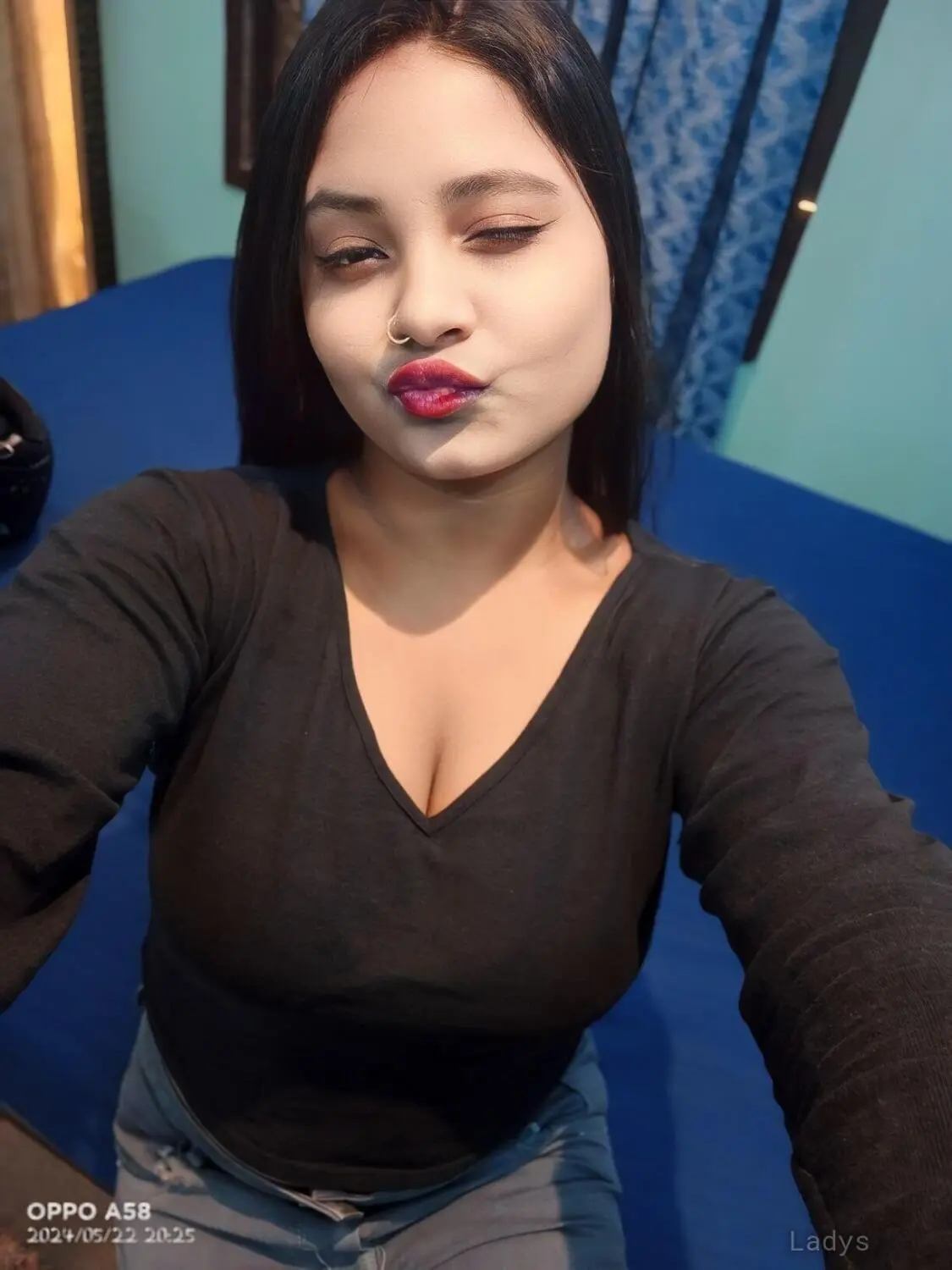 Safiya, 25 years beautiful nude Vadodara escorts girl, height 170 sm, Weight  kg