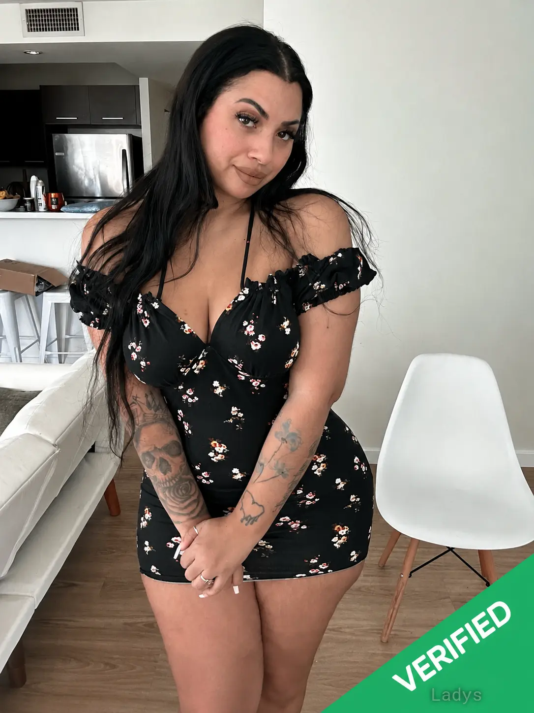 Amanda, 26 years beautiful nude Vancouver escorts girl, height 164 sm, Weight 70 kg