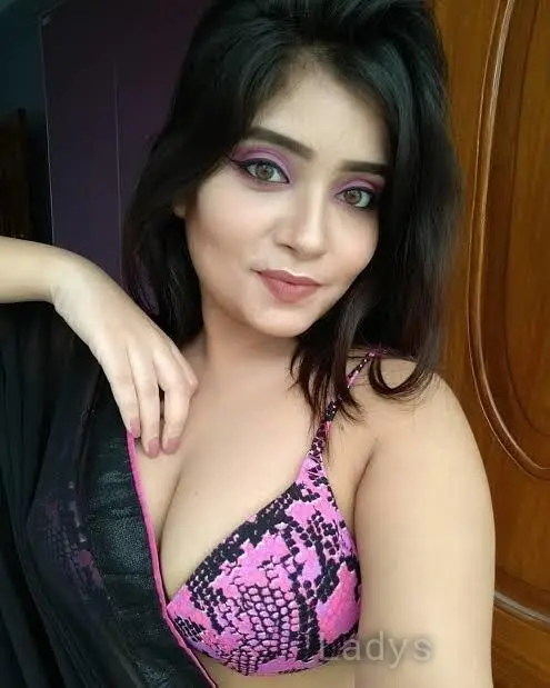 Helen, 28 years beautiful nude Varanasi escorts girl, height 158 sm, Weight  kg