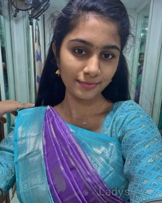 Vijayawada, 21 years old Vijayawada escort girl with big tits, height 170 sm, Weight kg