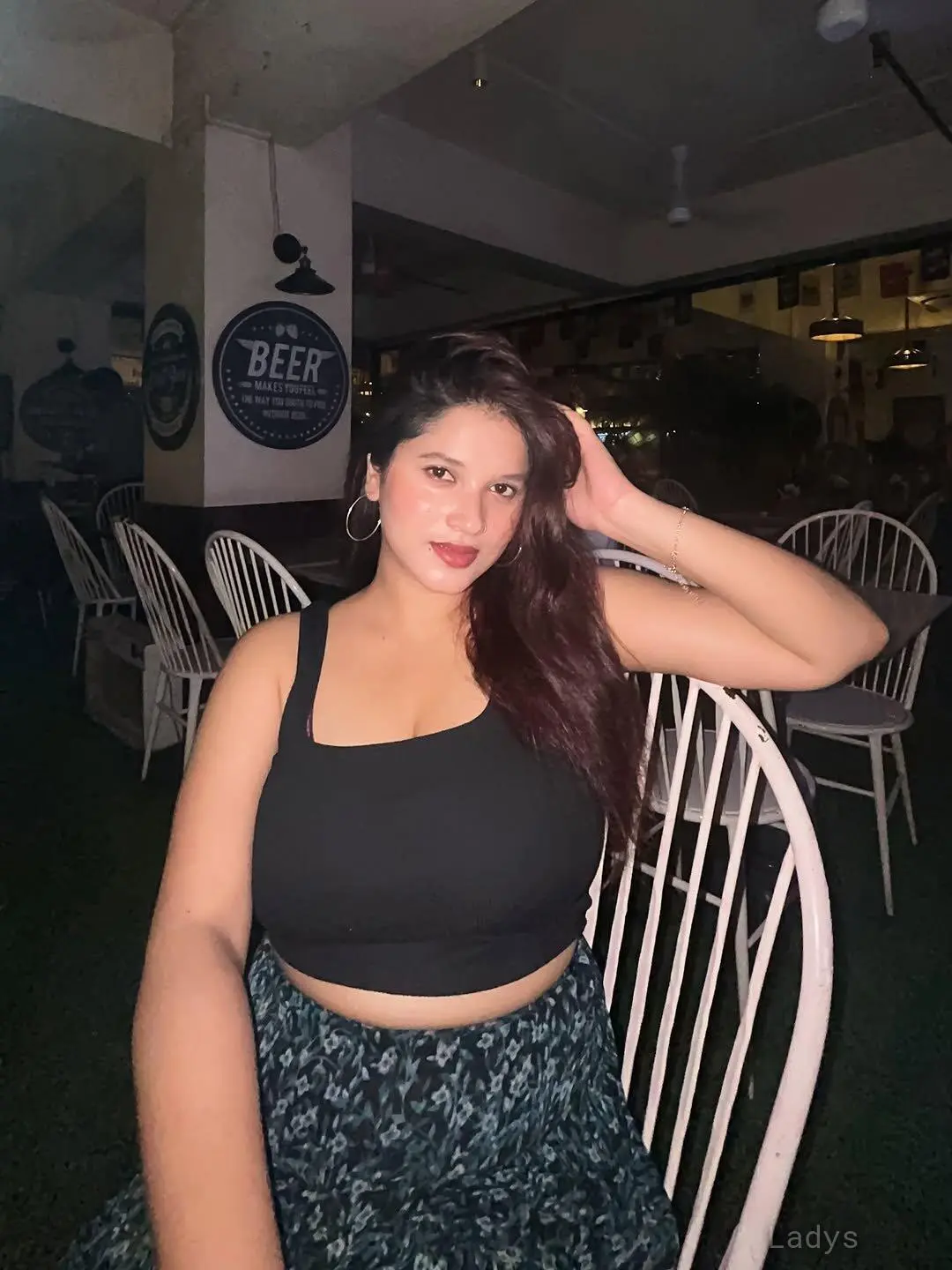 Divya Gupta, 23 years beautiful nude Vijayawada escorts girl, height 183 sm, Weight  kg