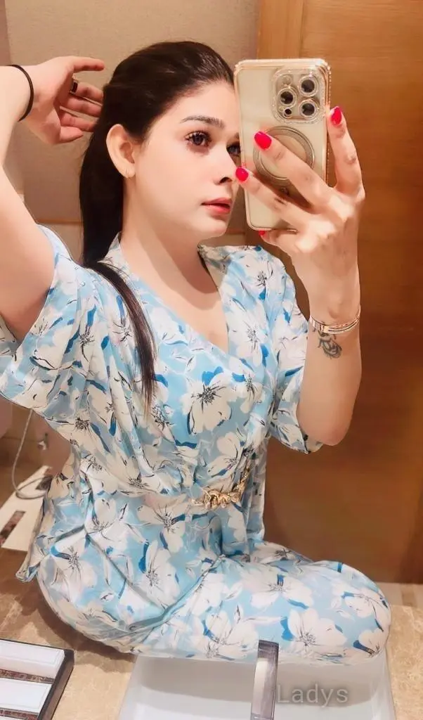 Joshi, 24 years beautiful nude Vijayawada escorts girl, height 170 sm, Weight kg