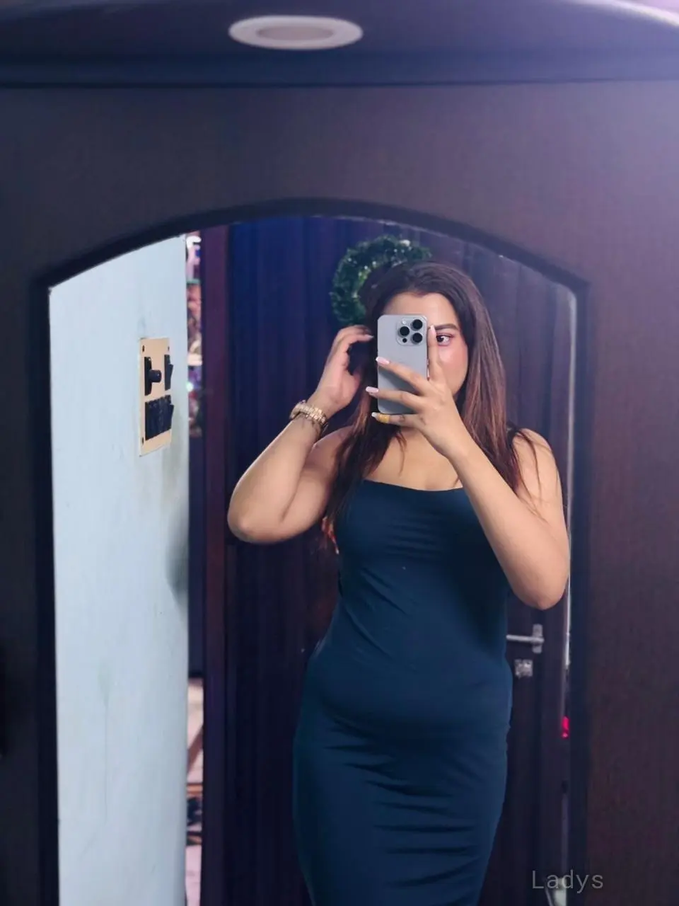 Kavya an Independent Girl, years beautiful nude Vijayawada escorts girl, height sm, Weight kg