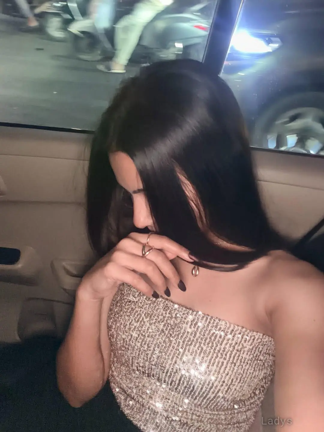 Khushi, 22 years old Visakhapatnam escort girl with big tits, height 153 sm, Weight  kg