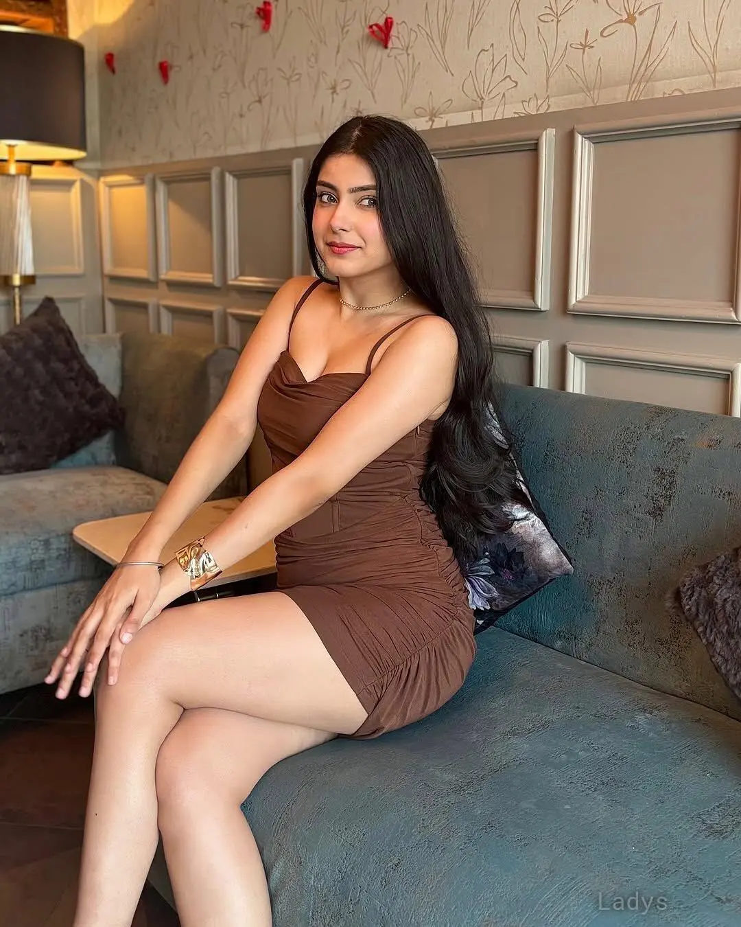 Presley, 21 years old Visakhapatnam escort girl with big tits, height 153 sm, Weight  kg