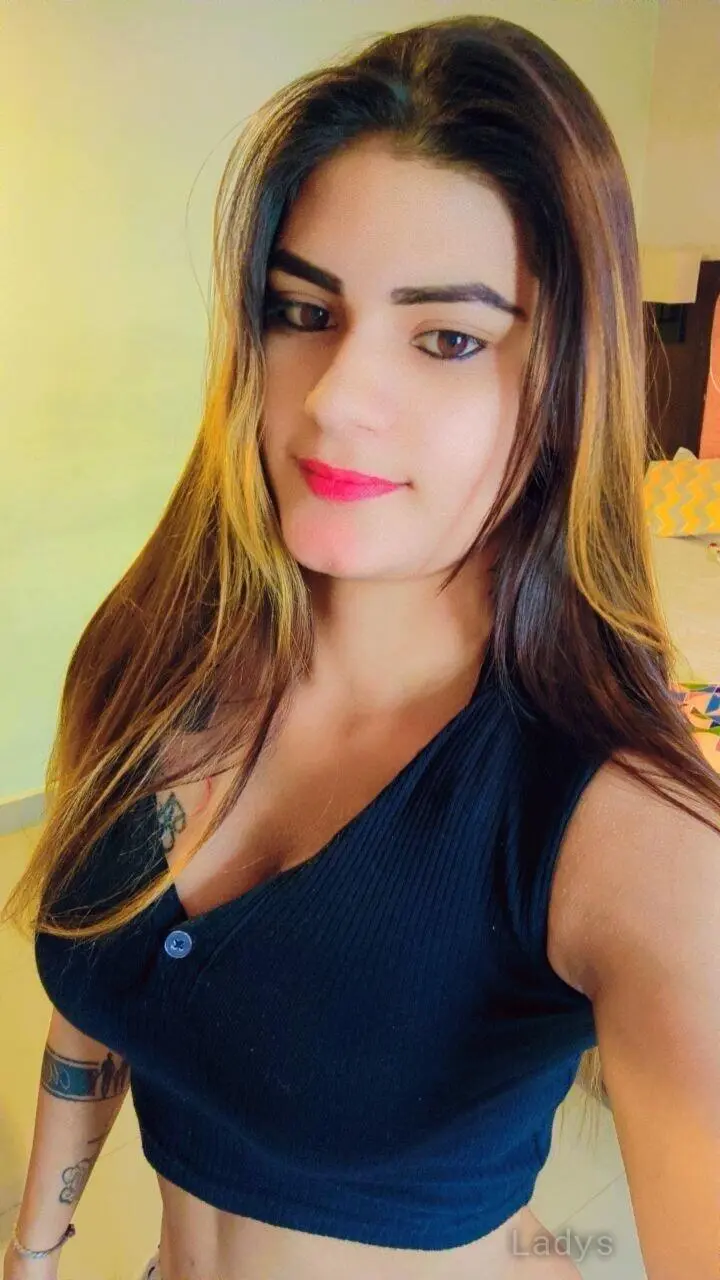 Roshni, 24 years old Visakhapatnam escort girl with big tits, height 170 sm, Weight  kg
