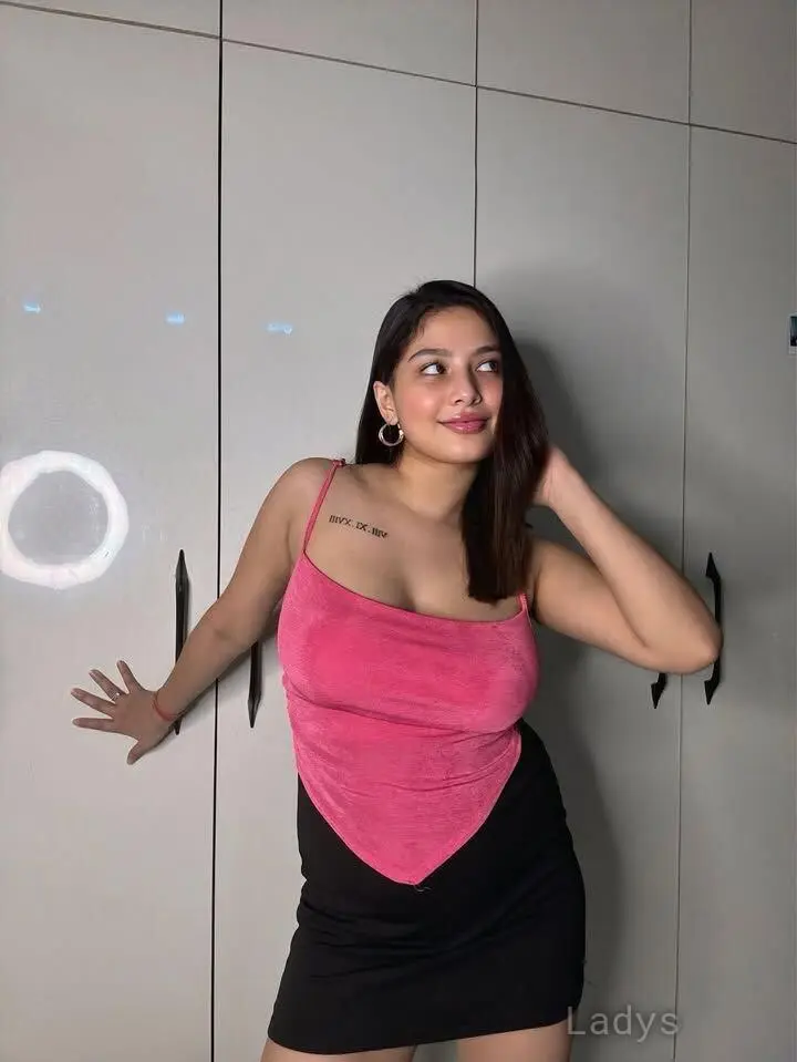 Sonali, 22 years old Visakhapatnam escort girl with big tits, height 154 sm, Weight  kg