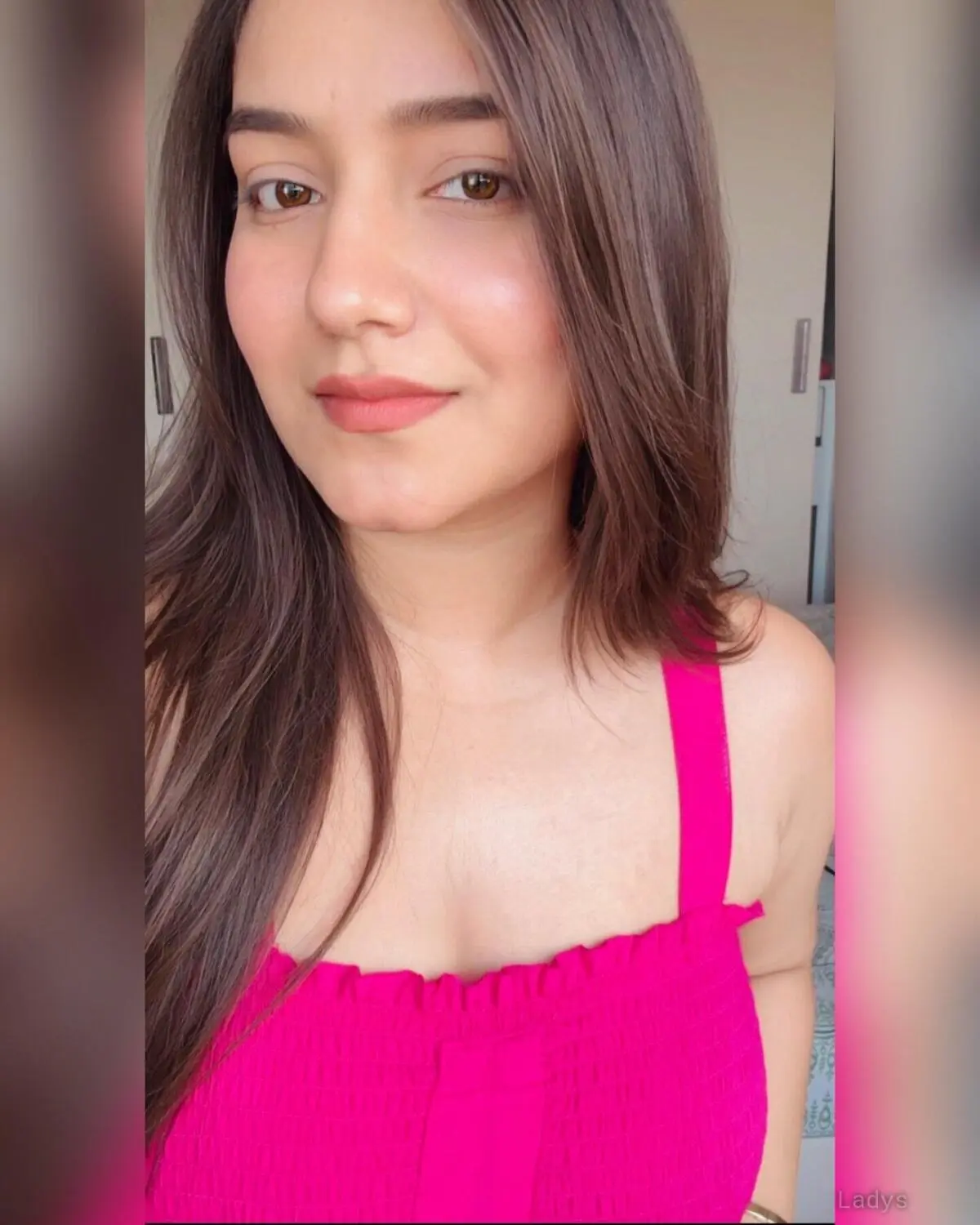 Ayushi, 21 years beautiful nude Visakhapatnam escorts girl, height sm, Weight kg