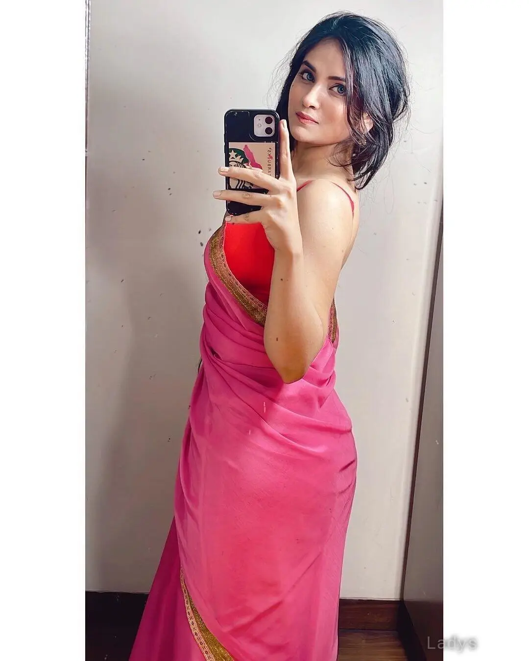 Heena Joshi, 23 years beautiful nude Visakhapatnam escorts girl, height 154 sm, Weight  kg