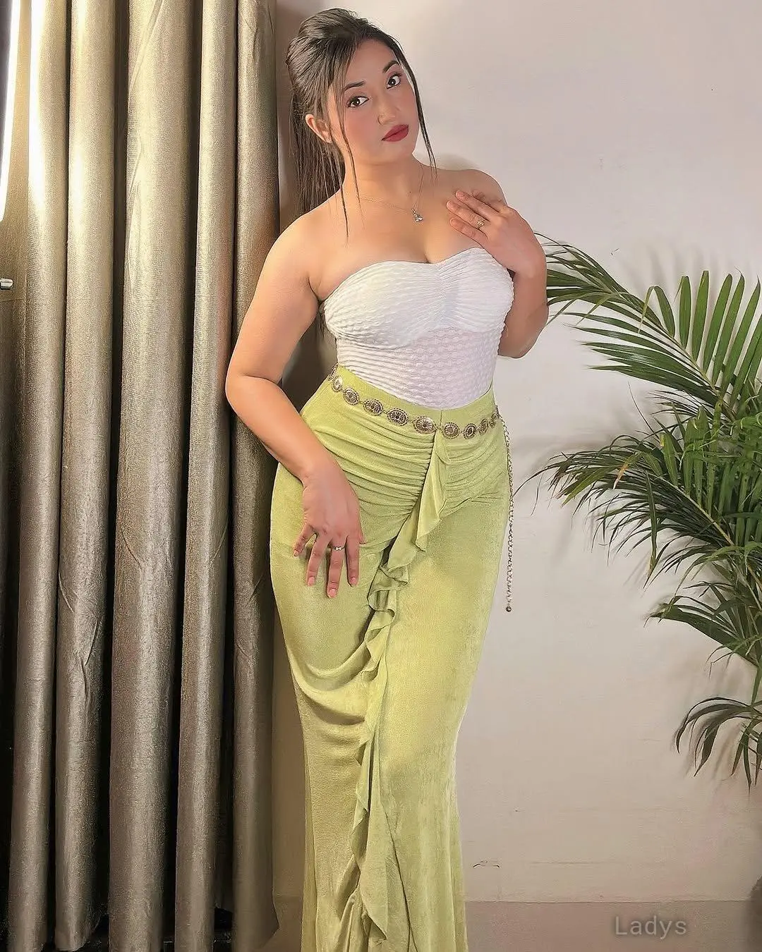 Lara, 23 years beautiful nude Visakhapatnam escorts girl, height 154 sm, Weight kg