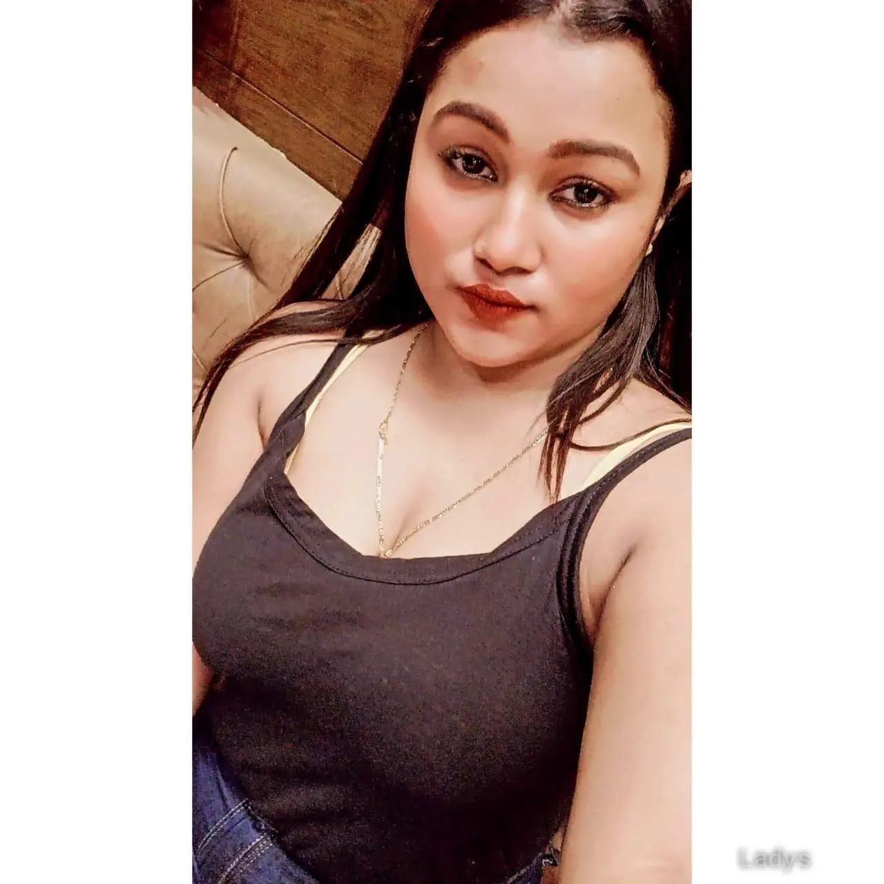 Lara, 22 years beautiful nude Visakhapatnam escorts girl, height  sm, Weight  kg