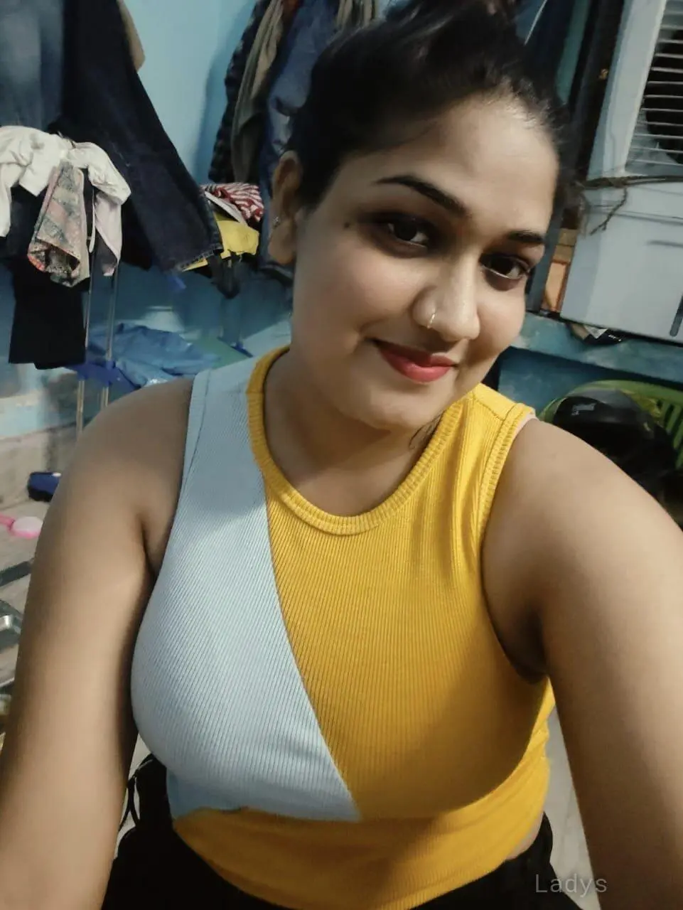 Sonam,  years beautiful nude Visakhapatnam escorts girl, height  sm, Weight  kg