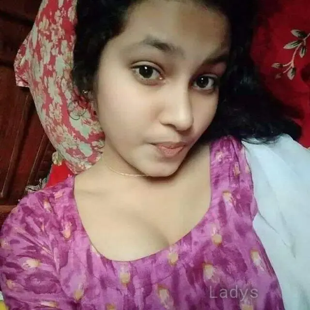 Sujata, 25 years beautiful nude Visakhapatnam escorts girl, height 168 sm, Weight kg