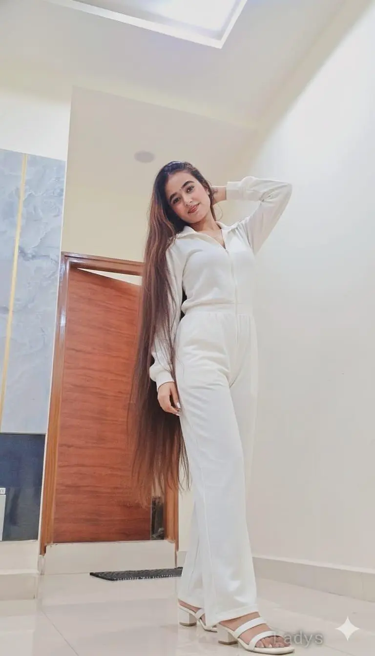 Yogita, years beautiful nude Visakhapatnam escorts girl, height sm, Weight kg