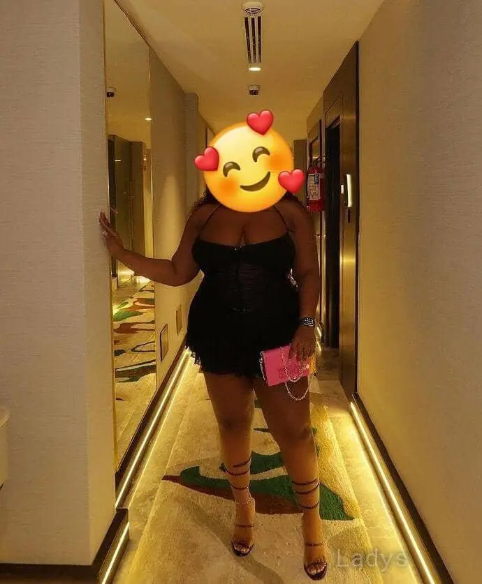 Sugar, 21 years beautiful nude Warri escorts girl, height 176 sm, Weight kg
