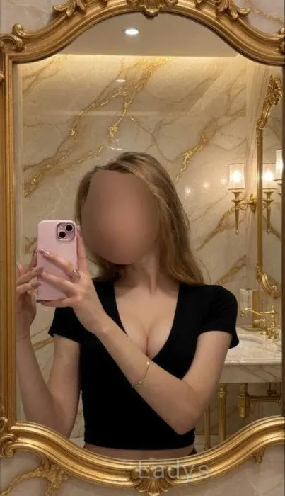 Diana, 19 years beautiful nude Warsaw escorts girl, height 167 sm, Weight 50 kg