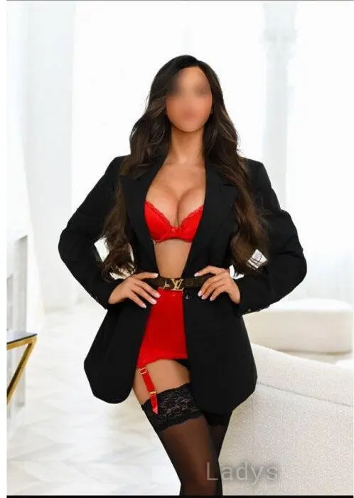 Liza, 23 years beautiful nude Warsaw escorts girl, height 170 sm, Weight 59 kg